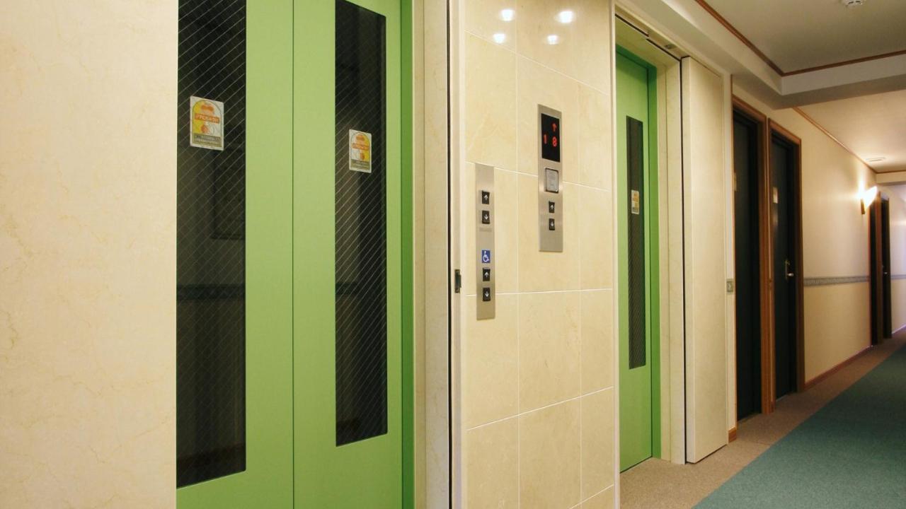Toyoko Inn Kanda Akihabara Präfektur Tokio Exterior foto